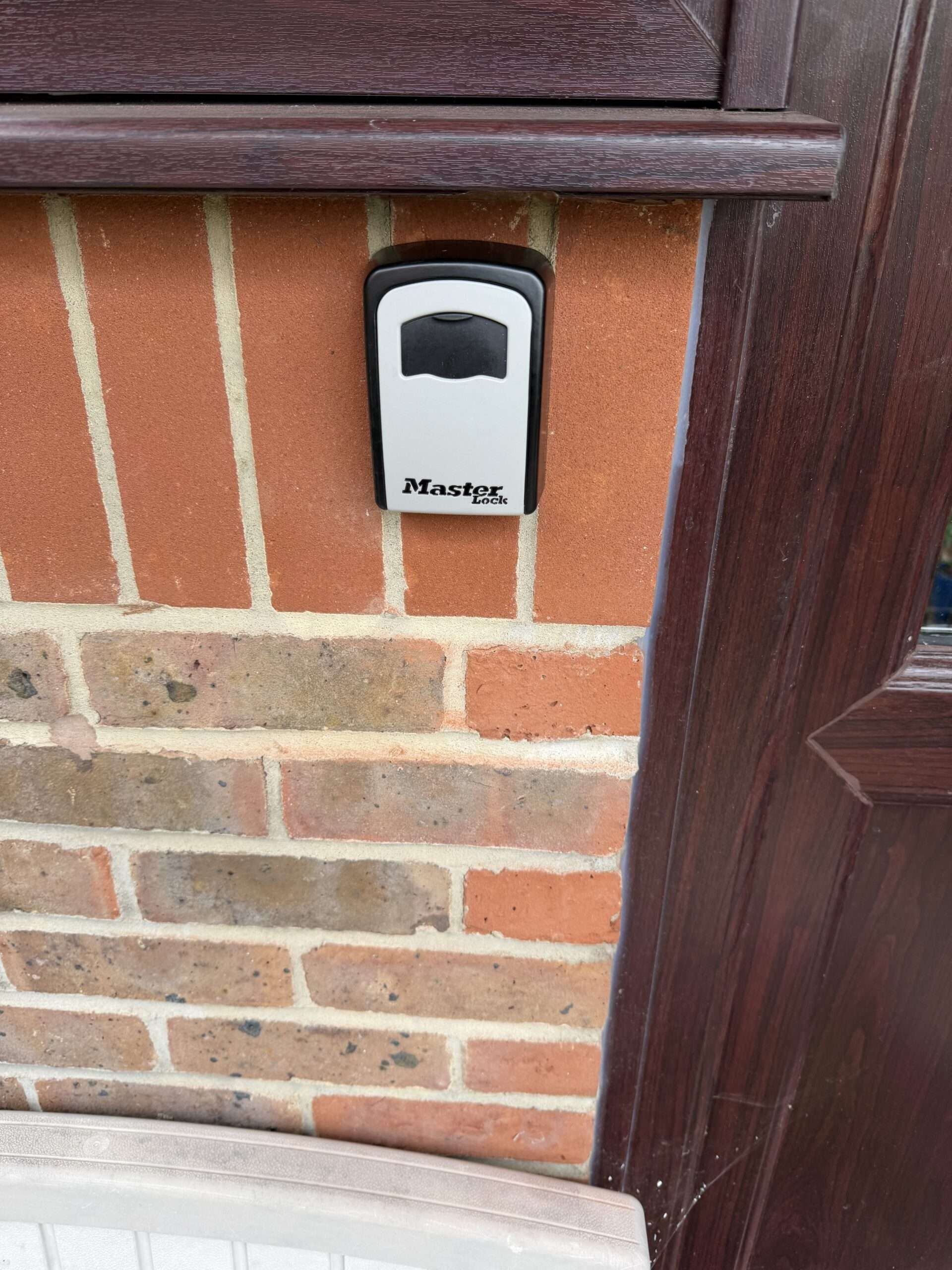 upvc door repairs in Reigate RH2
