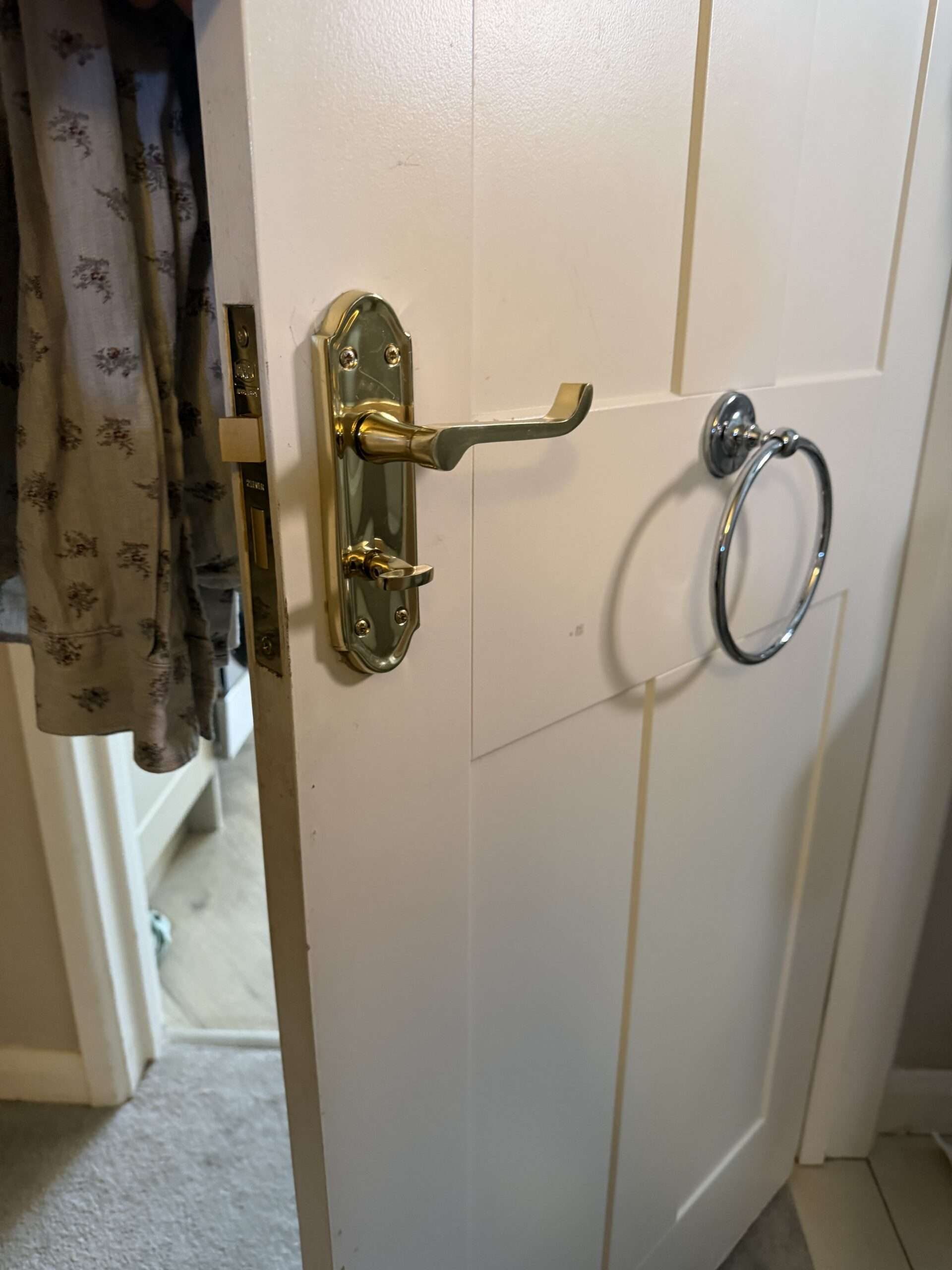 upvc door repairs in Alton GU34